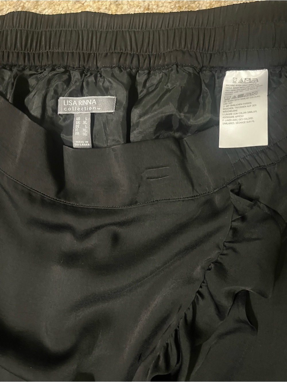 Lisa Rinna Collection Black Asymmetrical Ruffle Skirt - Picture 3 of 6